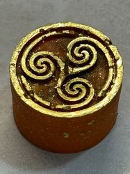 Трискель, Магическая свеча Золотая жаба,талисман процветания и защиты,Амулет Некрономикона, магическая свеча, купить свету мага Балтазара